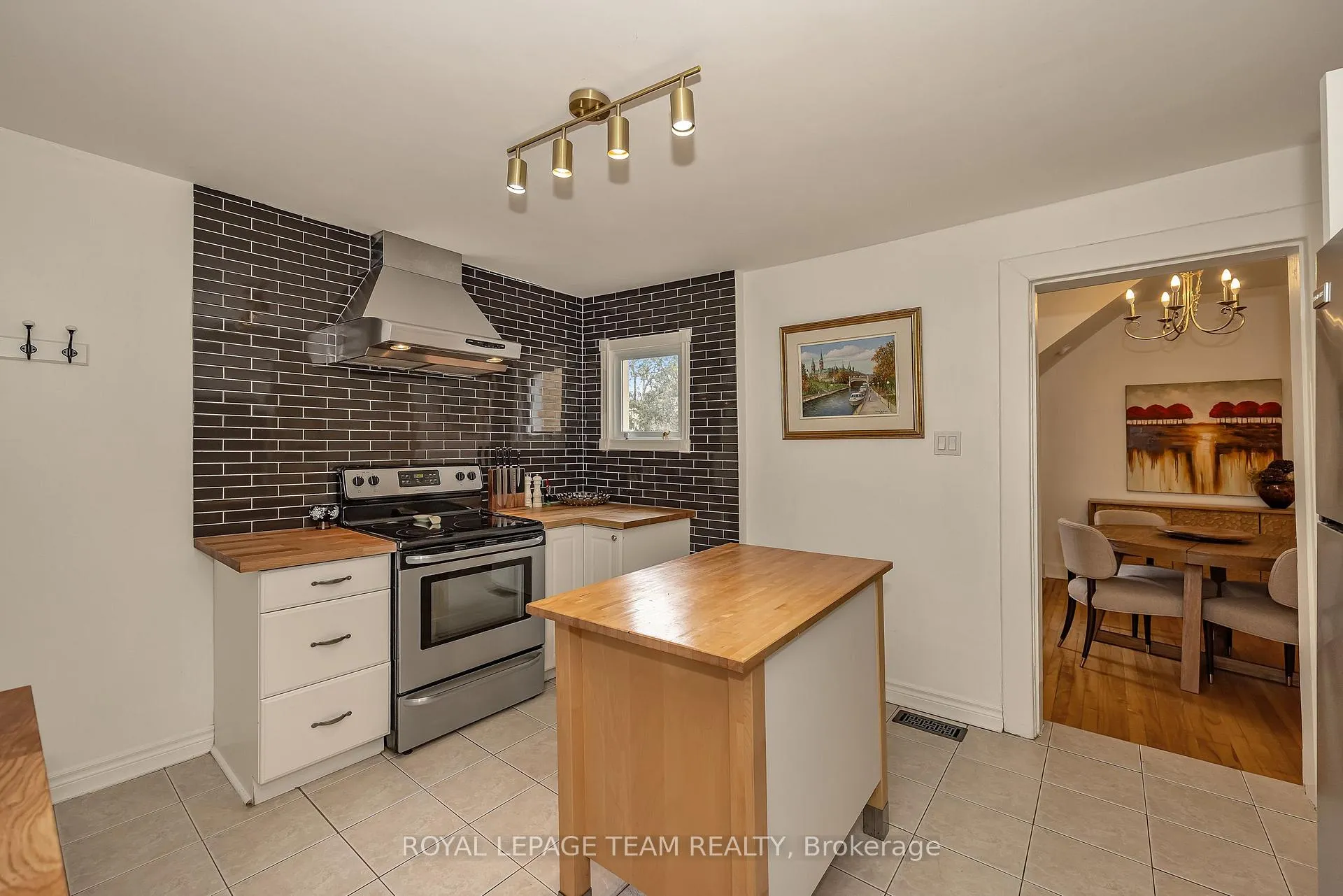 Photo 23 of 478 Hilson Avenue, Ottawa, Westboro/Hampton Park — HOMEH