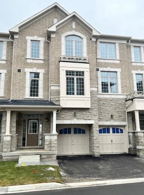 Front of 10 Andress Way