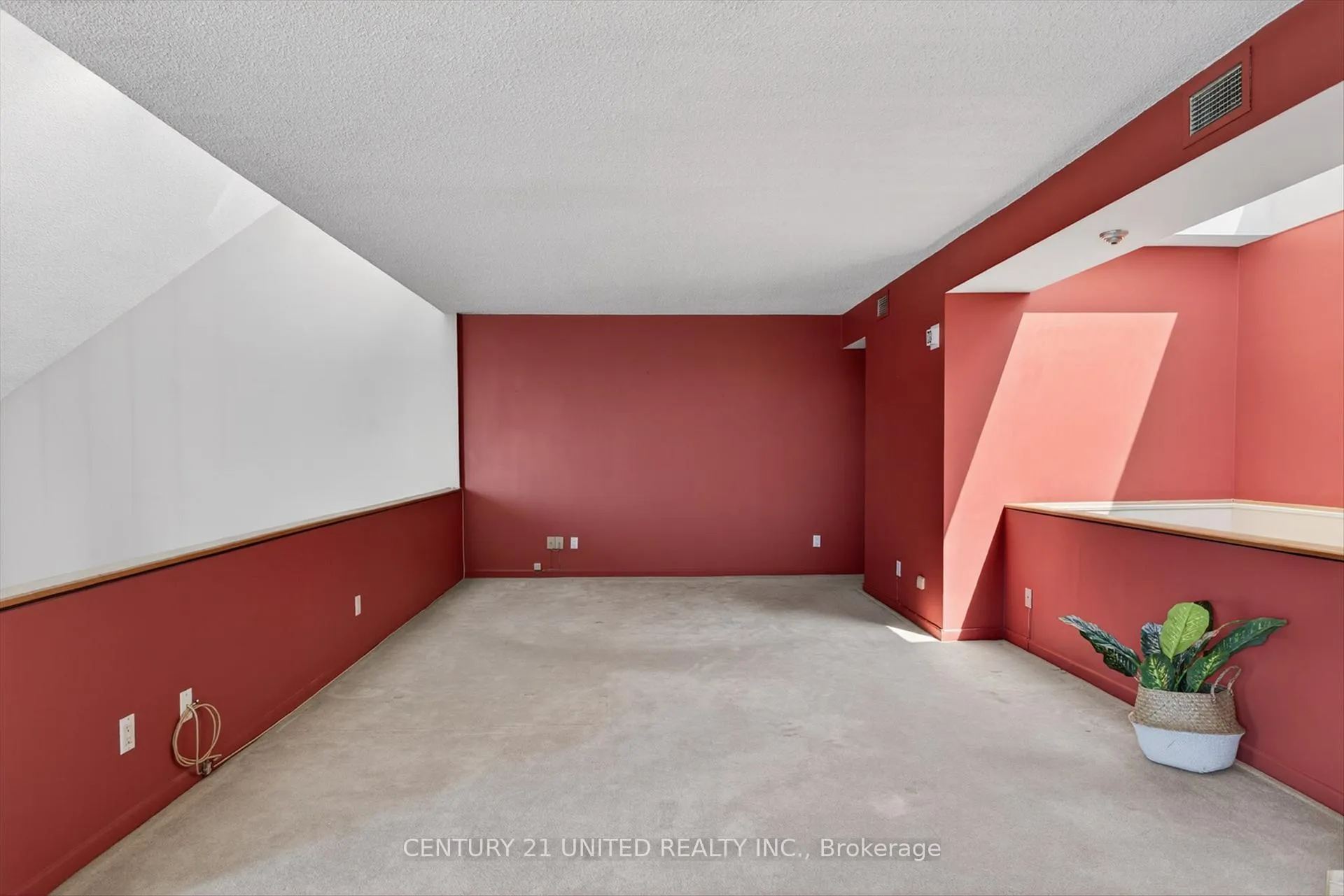 Photo 23 of Unit 503, 1818 Cherryhill Road, Peterborough, Monaghan Ward 2 — HOMEH