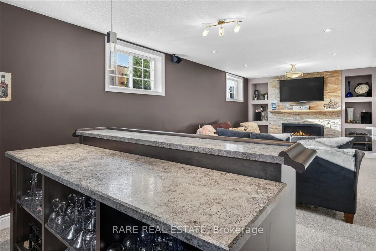 Photo 35 of 2 Mailey Lane, Barrie, Edgehill Drive — HOMEH