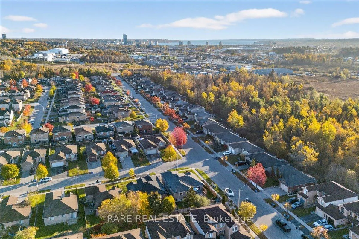 Photo 48 of 2 Mailey Lane, Barrie, Edgehill Drive — HOMEH