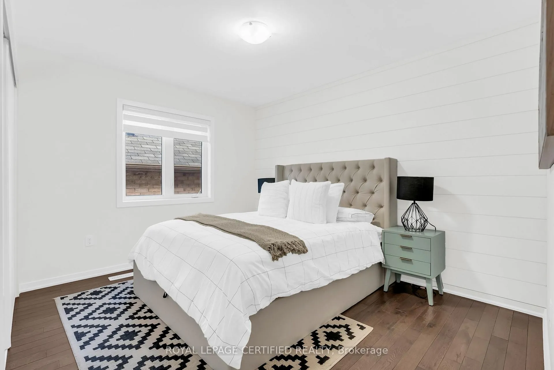 Photo 36 of 35 Bedrock Drive E, Hamilton, Stoney Creek — HOMEH