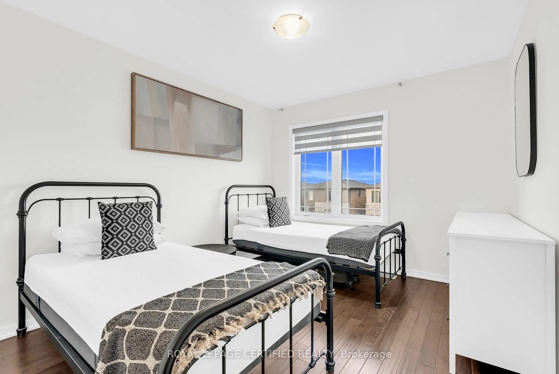 Photo 38 of 35 Bedrock Drive E, Hamilton, Stoney Creek — HOMEH