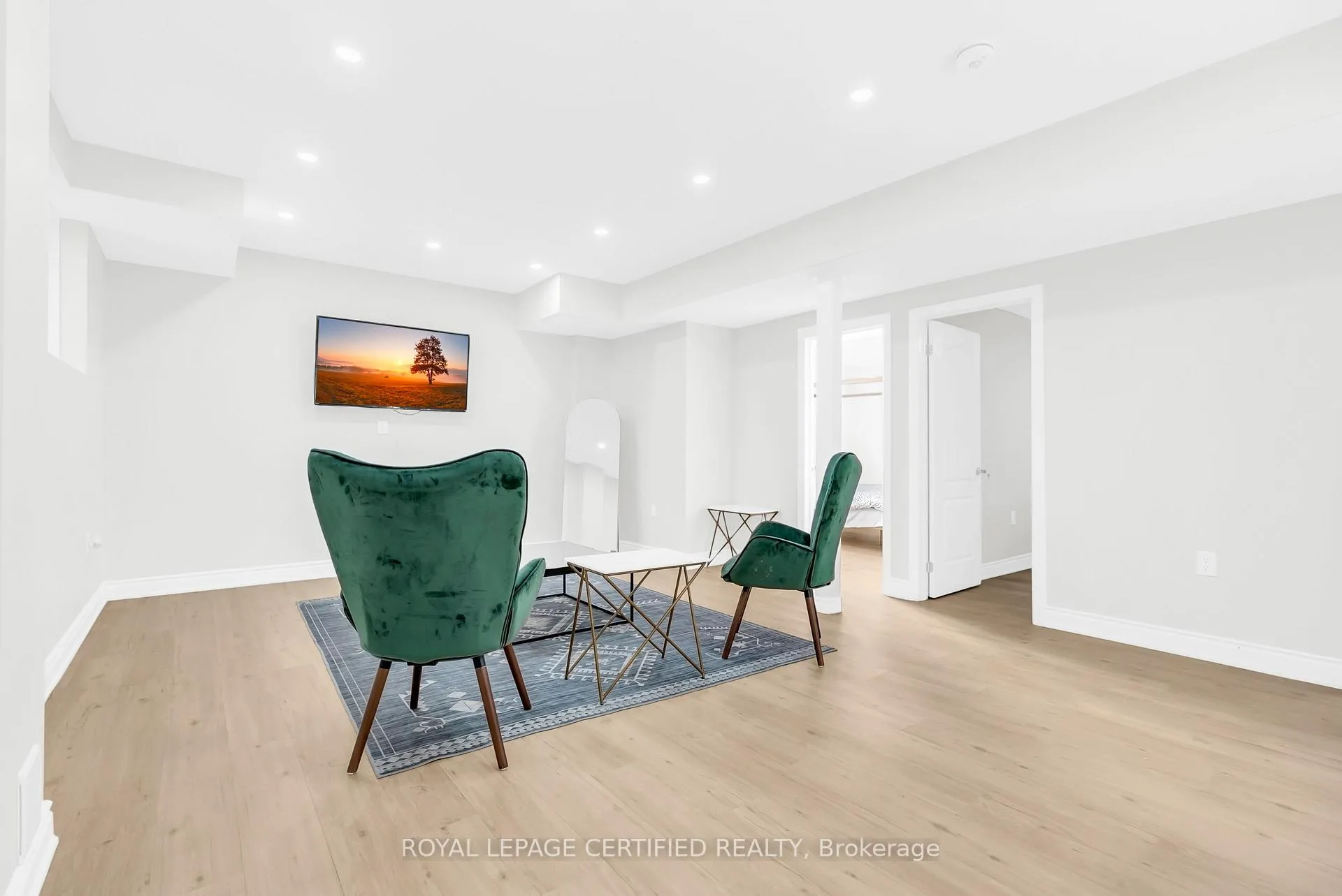 Photo 44 of 35 Bedrock Drive E, Hamilton, Stoney Creek — HOMEH