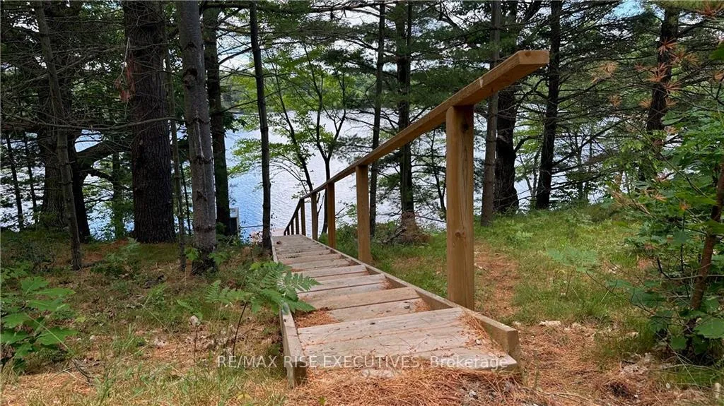 Photo 8 of 1240 Soudant Lane, Frontenac, Frontenac Centre — HOMEH