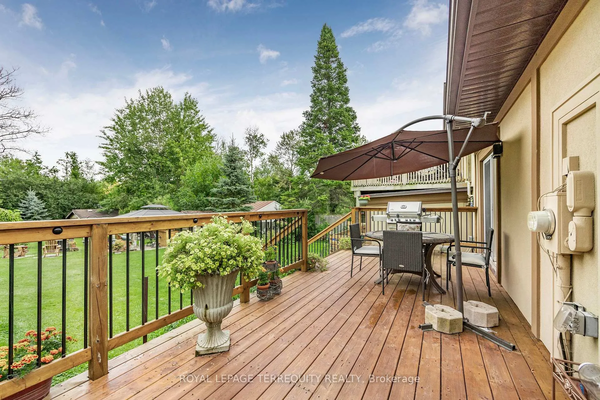 Photo 41 of 2211 Mildred Avenue, Innisfil, Alcona — HOMEH