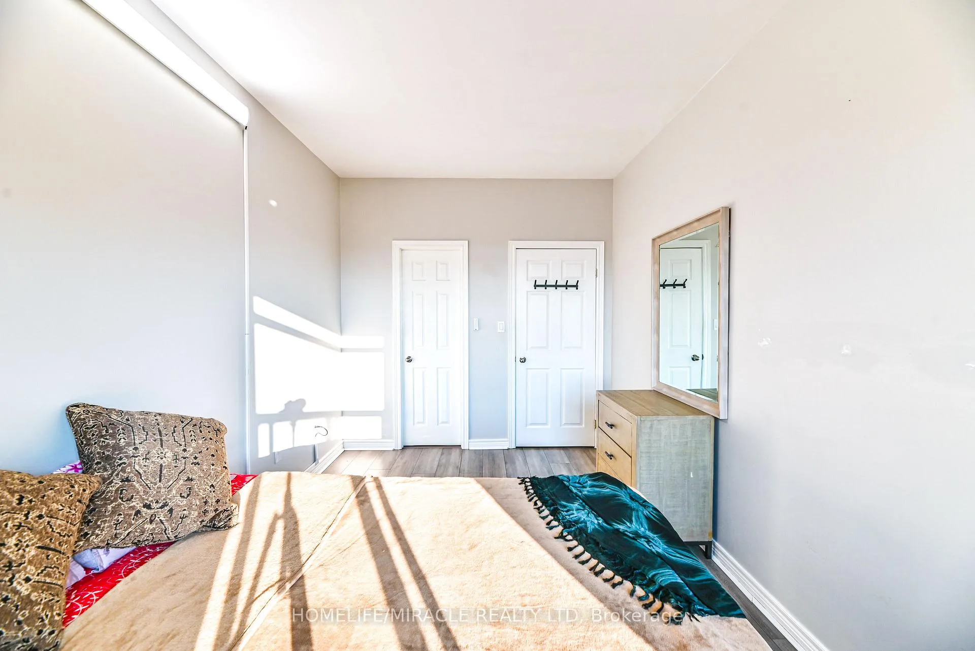 Photo 20 of Unit 305, 1 Leaside Park Drive, Toronto, Thorncliffe Park — HOMEH