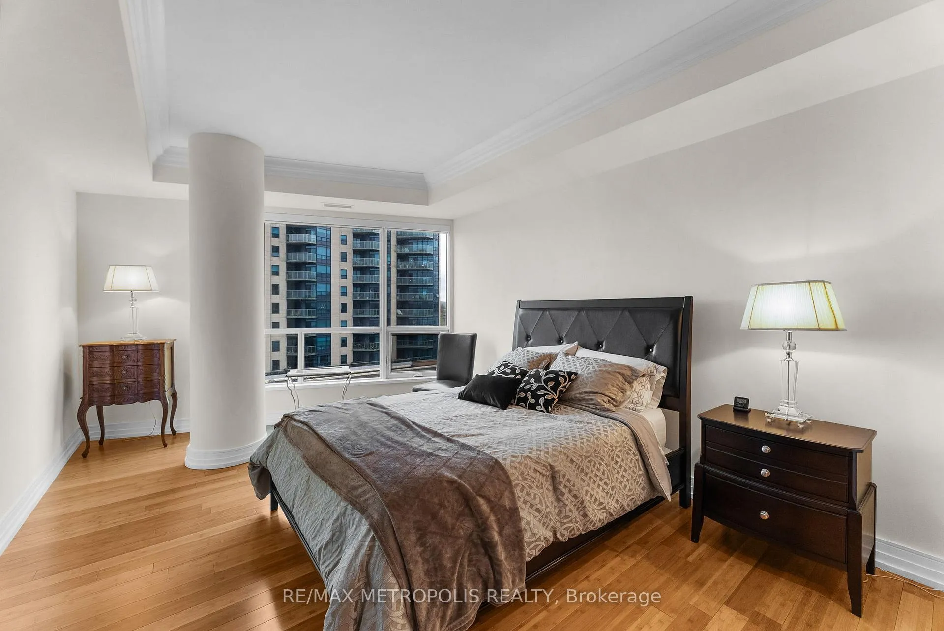 Photo 20 of Unit 606, 33 Ellen Street, Barrie, City Centre — HOMEH
