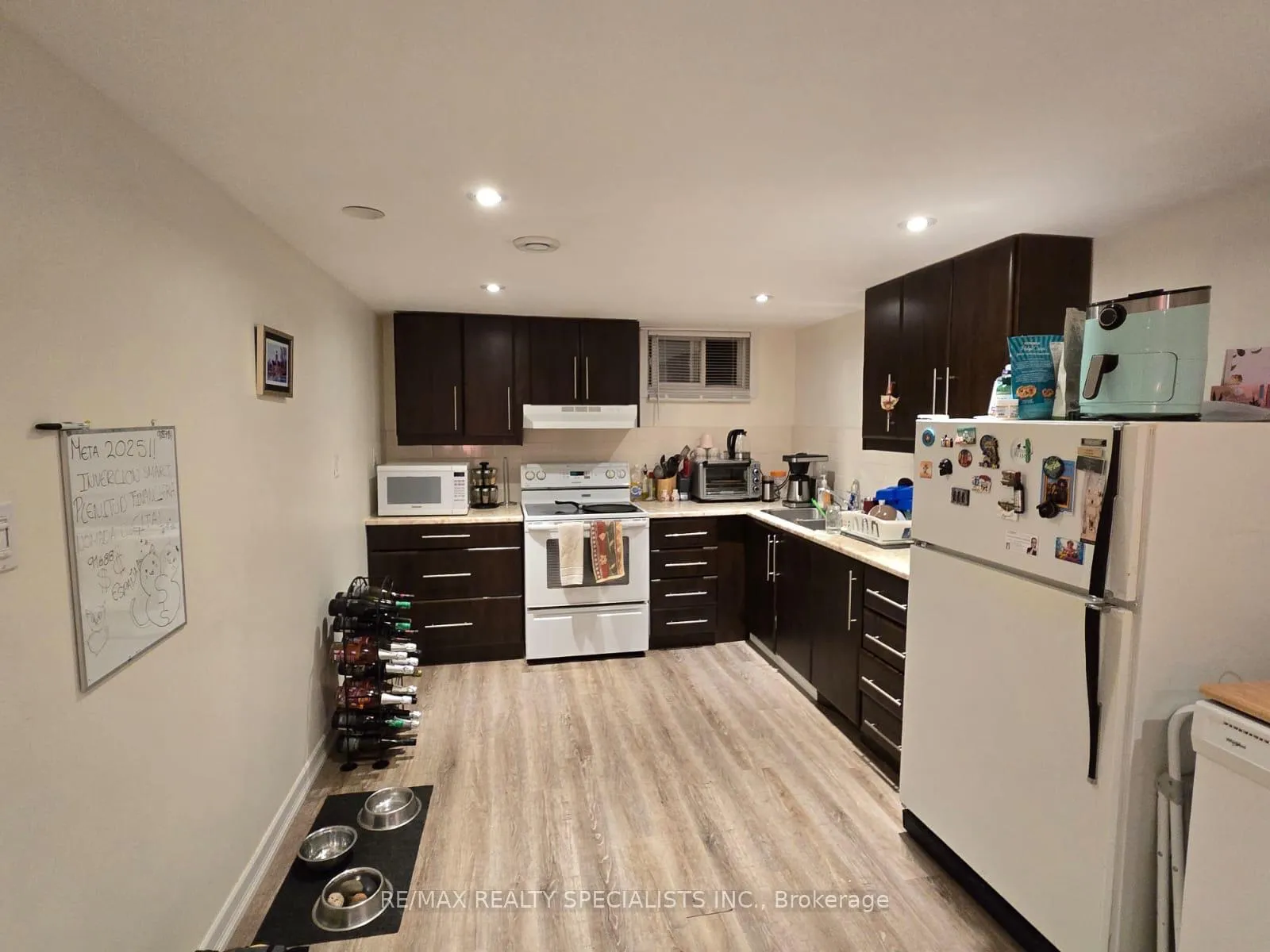 Photo 4 of Unit Bsmt, 477 Scott Street, St. Catharines, Bunting/Linwell — HOMEH