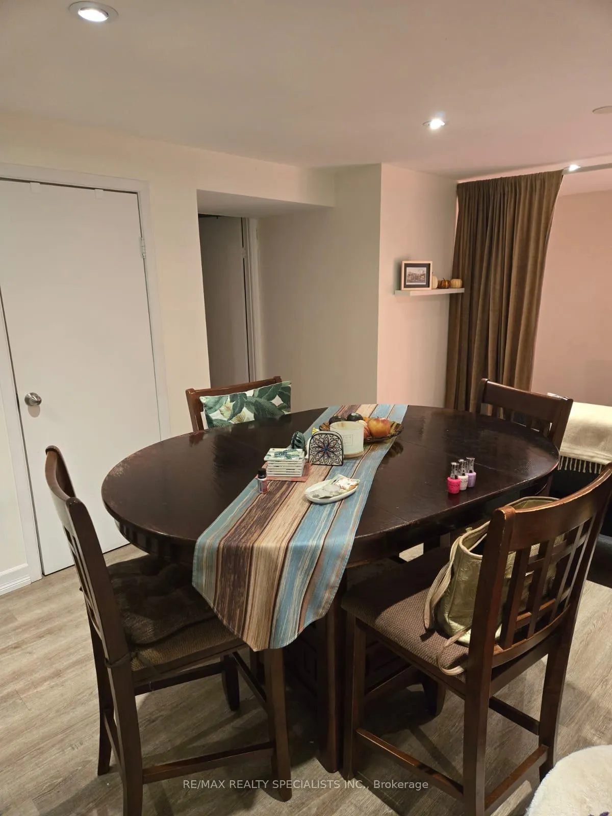 Photo 7 of Unit Bsmt, 477 Scott Street, St. Catharines, Bunting/Linwell — HOMEH