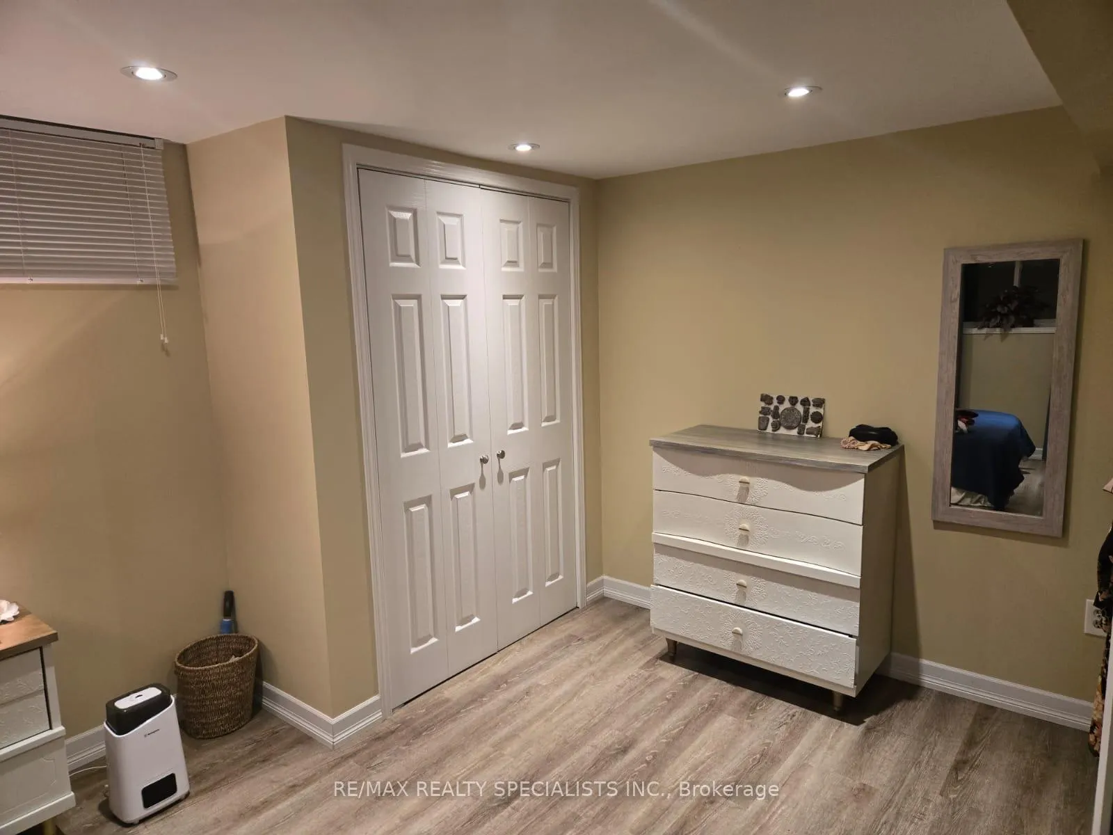 Photo 9 of Unit Bsmt, 477 Scott Street, St. Catharines, Bunting/Linwell — HOMEH