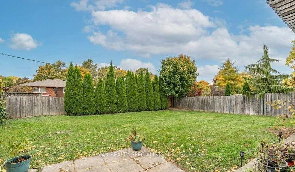 Photo 13 of Unit Bsmt, 477 Scott Street, St. Catharines, Bunting/Linwell — HOMEH