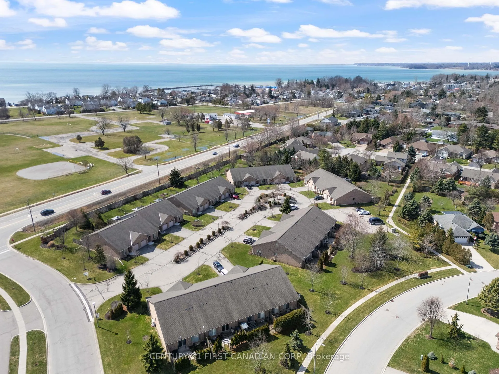 Photo 2 of Unit 21, 19 Somerset Drive, Norfolk, Port Dover — HOMEH