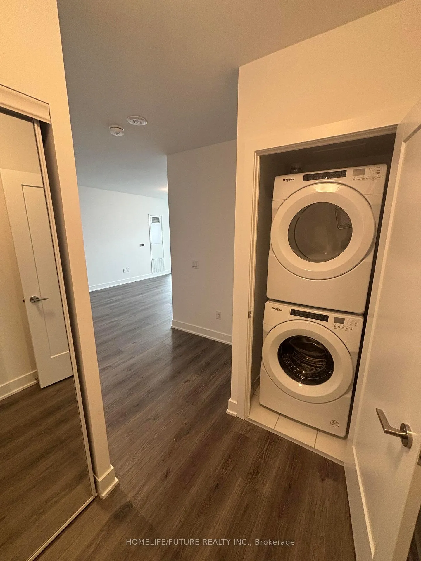 Photo 3 of Unit 1917, 2545 Simcoe Street N, Oshawa, Windfields — HOMEH