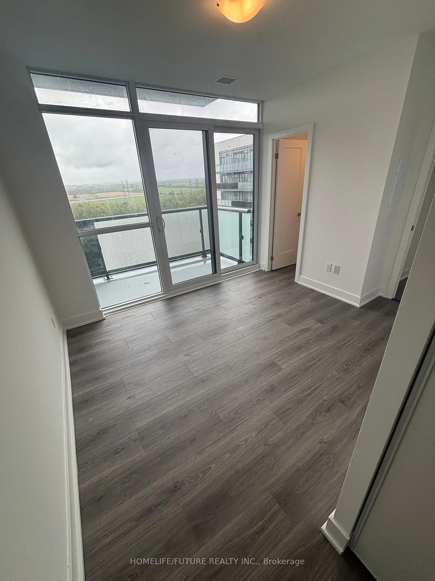 Photo 10 of Unit 1917, 2545 Simcoe Street N, Oshawa, Windfields — HOMEH