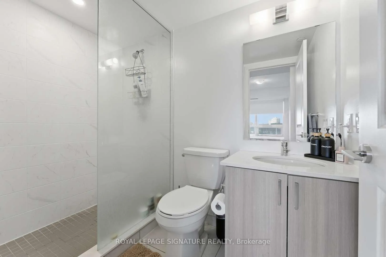 Photo 12 of Unit 312, 1455 Celebration Drive, Pickering, Bay Ridges — HOMEH