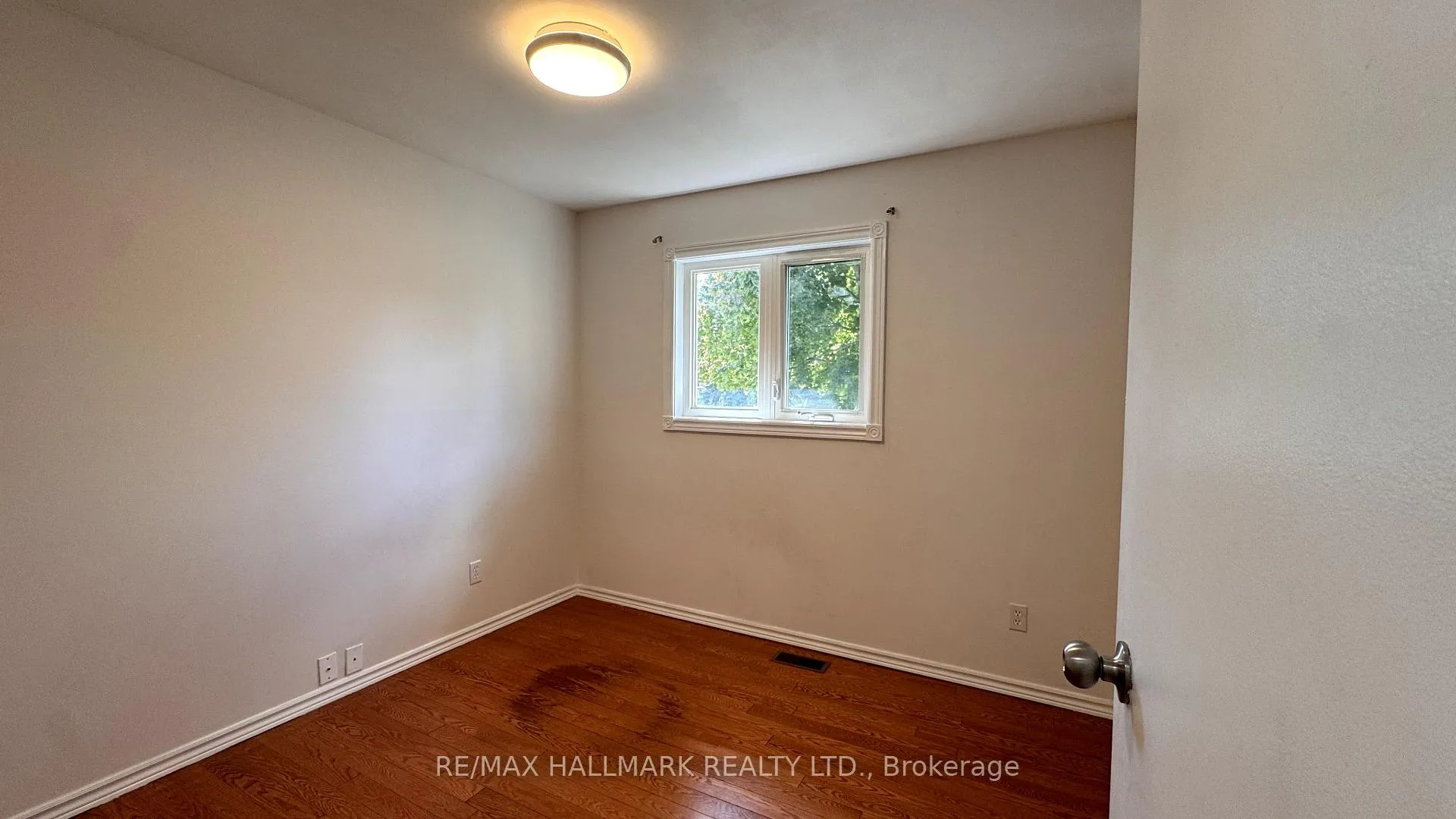 Photo 13 of 2153 Spring Street, Innisfil, Alcona — HOMEH