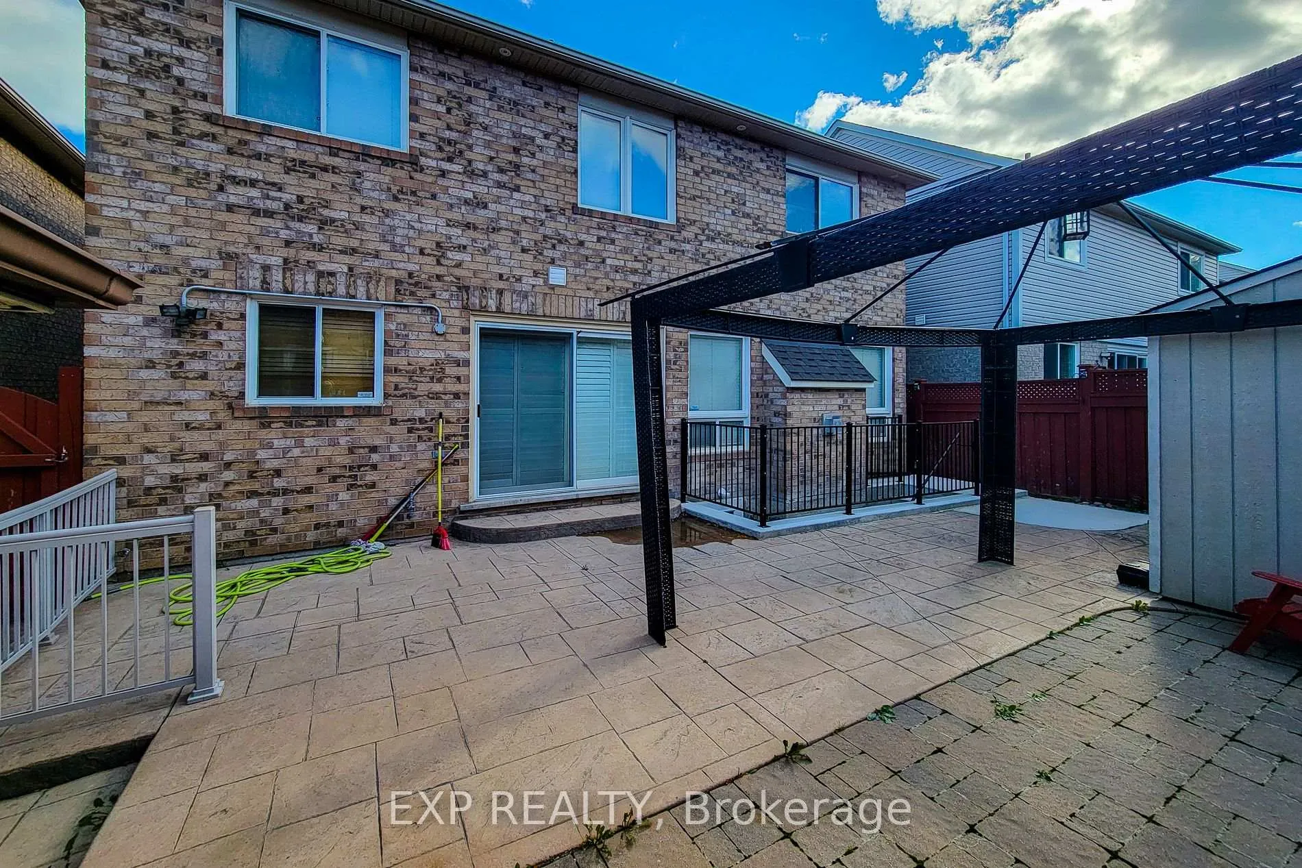 Photo 6 of Unit bsmnt, 14 White Road, Brampton, Fletcher's Meadow — HOMEH