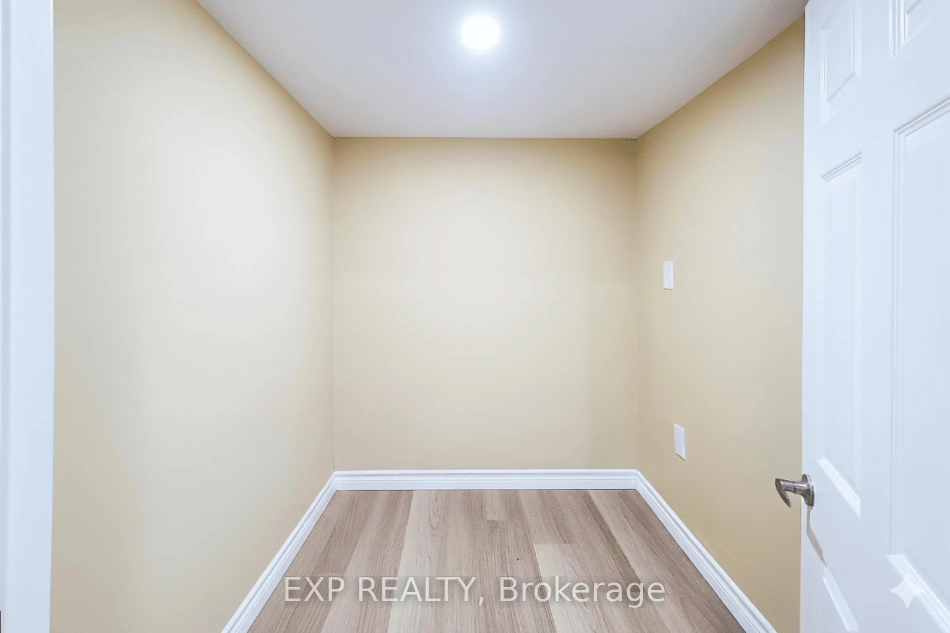 Photo 20 of Unit bsmnt, 14 White Road, Brampton, Fletcher's Meadow — HOMEH