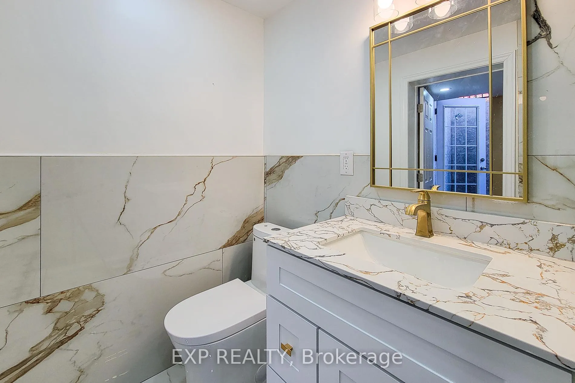 Photo 31 of Unit bsmnt, 14 White Road, Brampton, Fletcher's Meadow — HOMEH