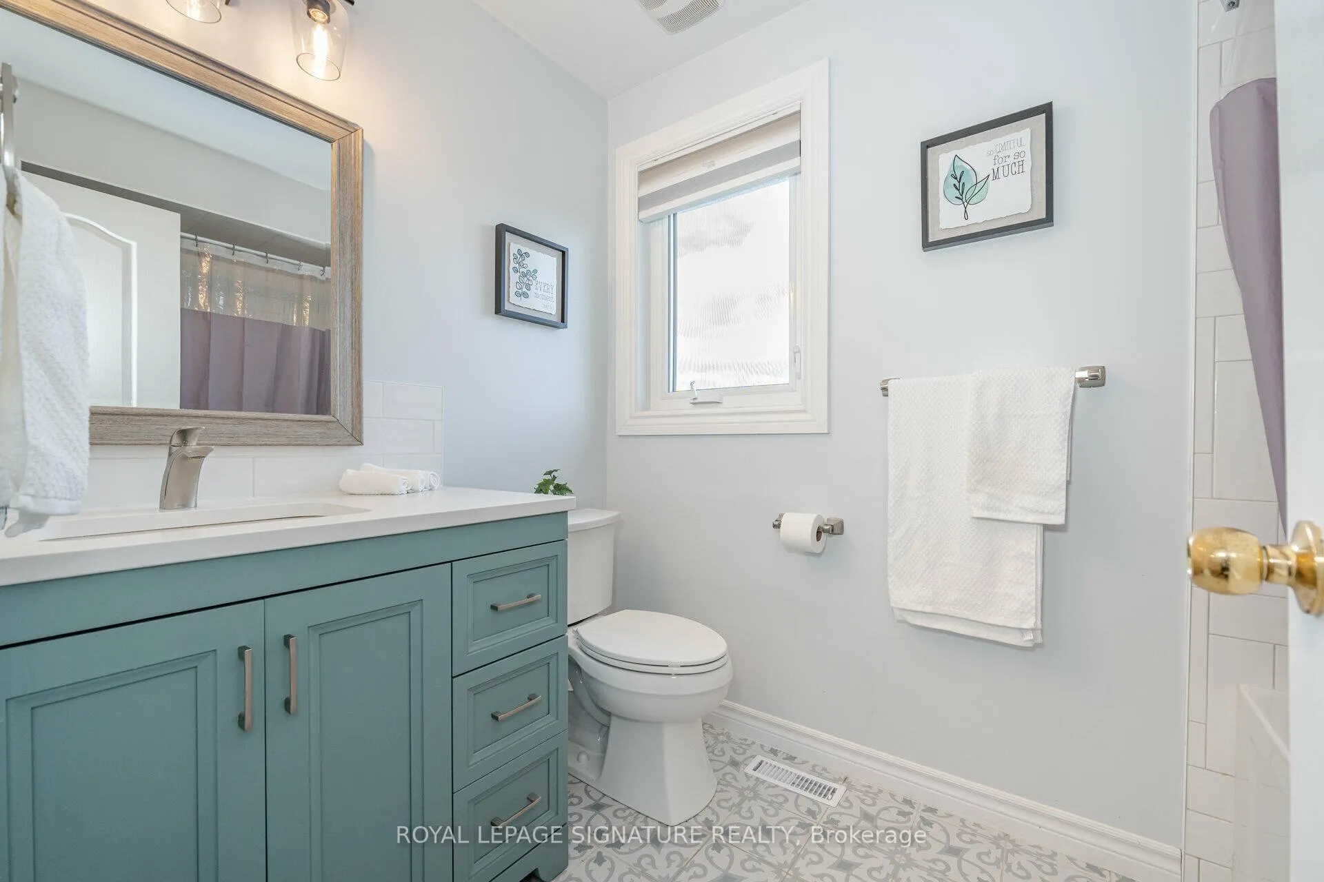 Photo 25 of 38 Sandringham Drive, Barrie, Innis-Shore — HOMEH