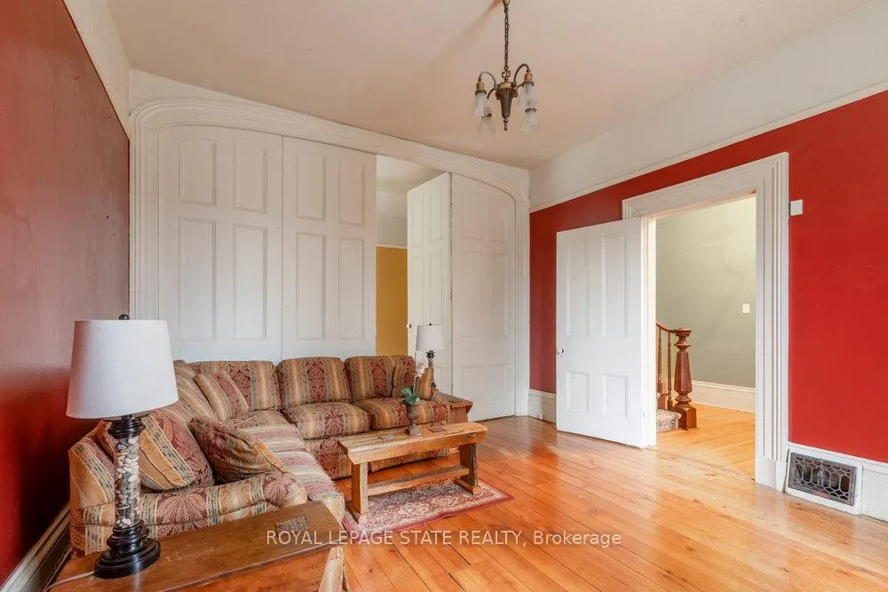 Photo 13 of 340 Dundas Street E, Hamilton, Waterdown — HOMEH