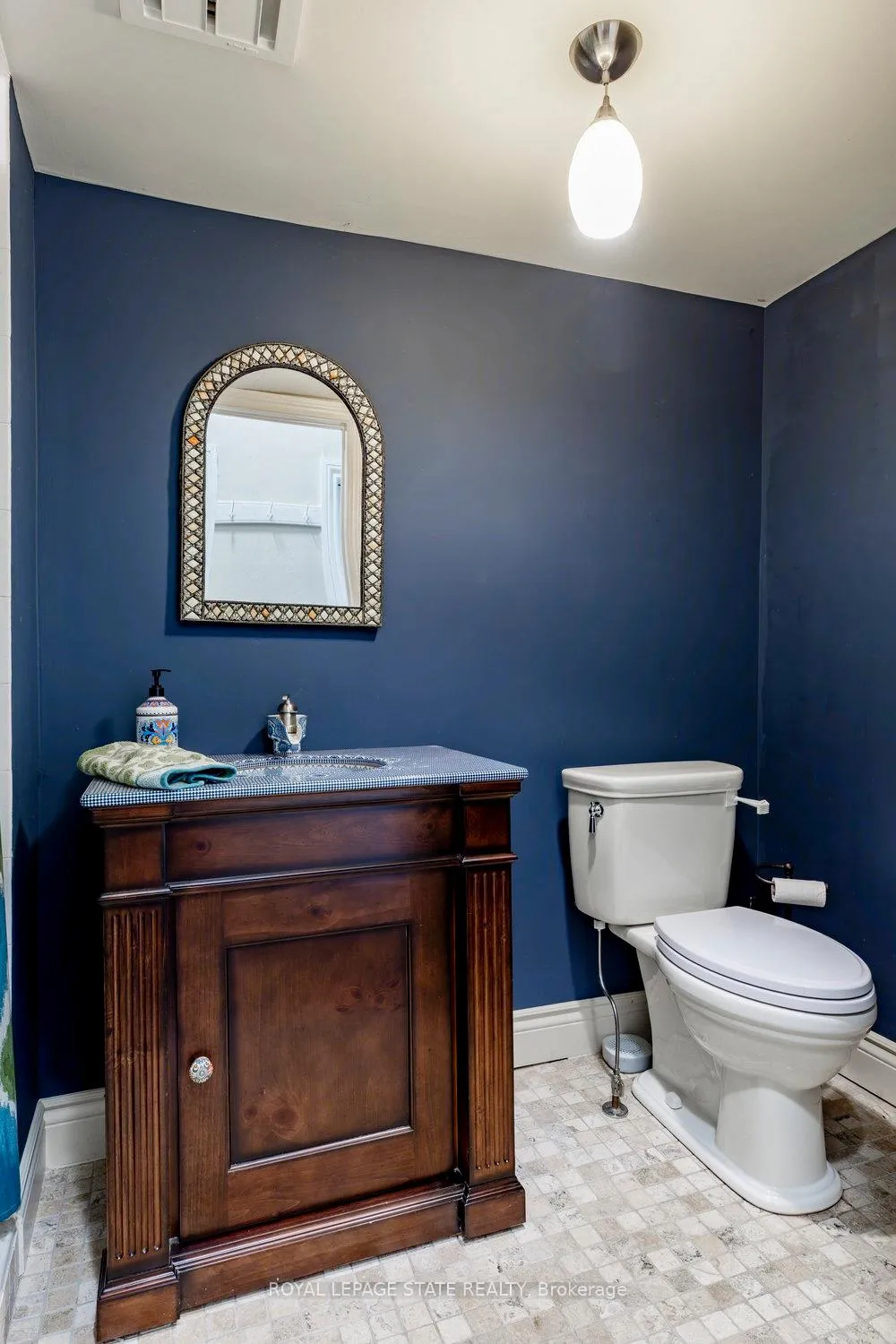 Photo 30 of 340 Dundas Street E, Hamilton, Waterdown — HOMEH