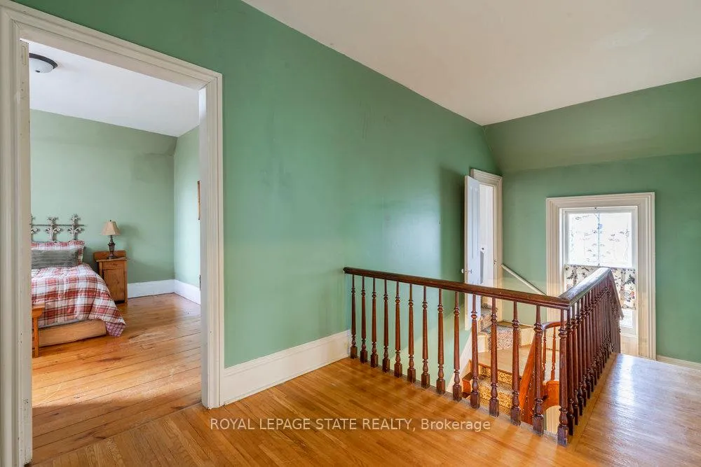 Photo 34 of 340 Dundas Street E, Hamilton, Waterdown — HOMEH