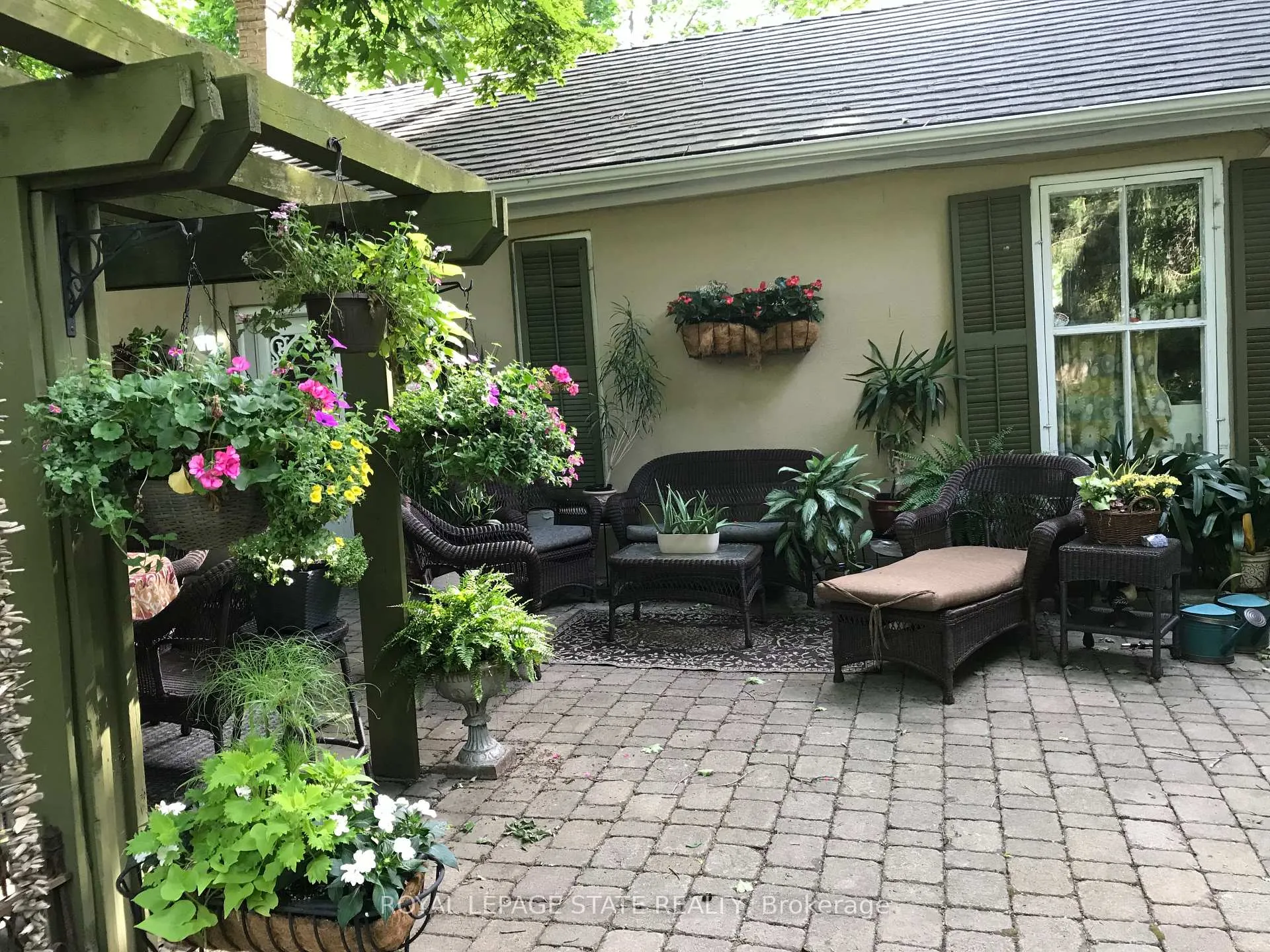 Photo 48 of 340 Dundas Street E, Hamilton, Waterdown — HOMEH