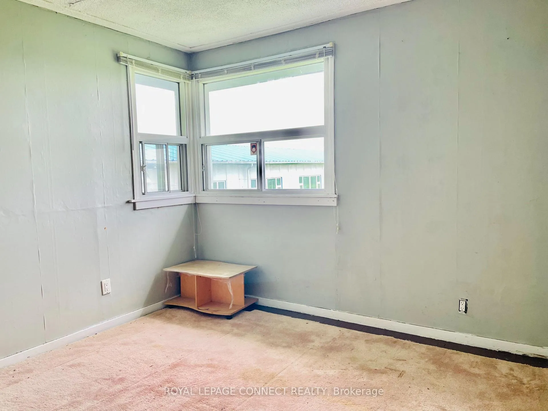 Photo 13 of Unit 3, 19470 Dufferin Street, King, Rural King — HOMEH