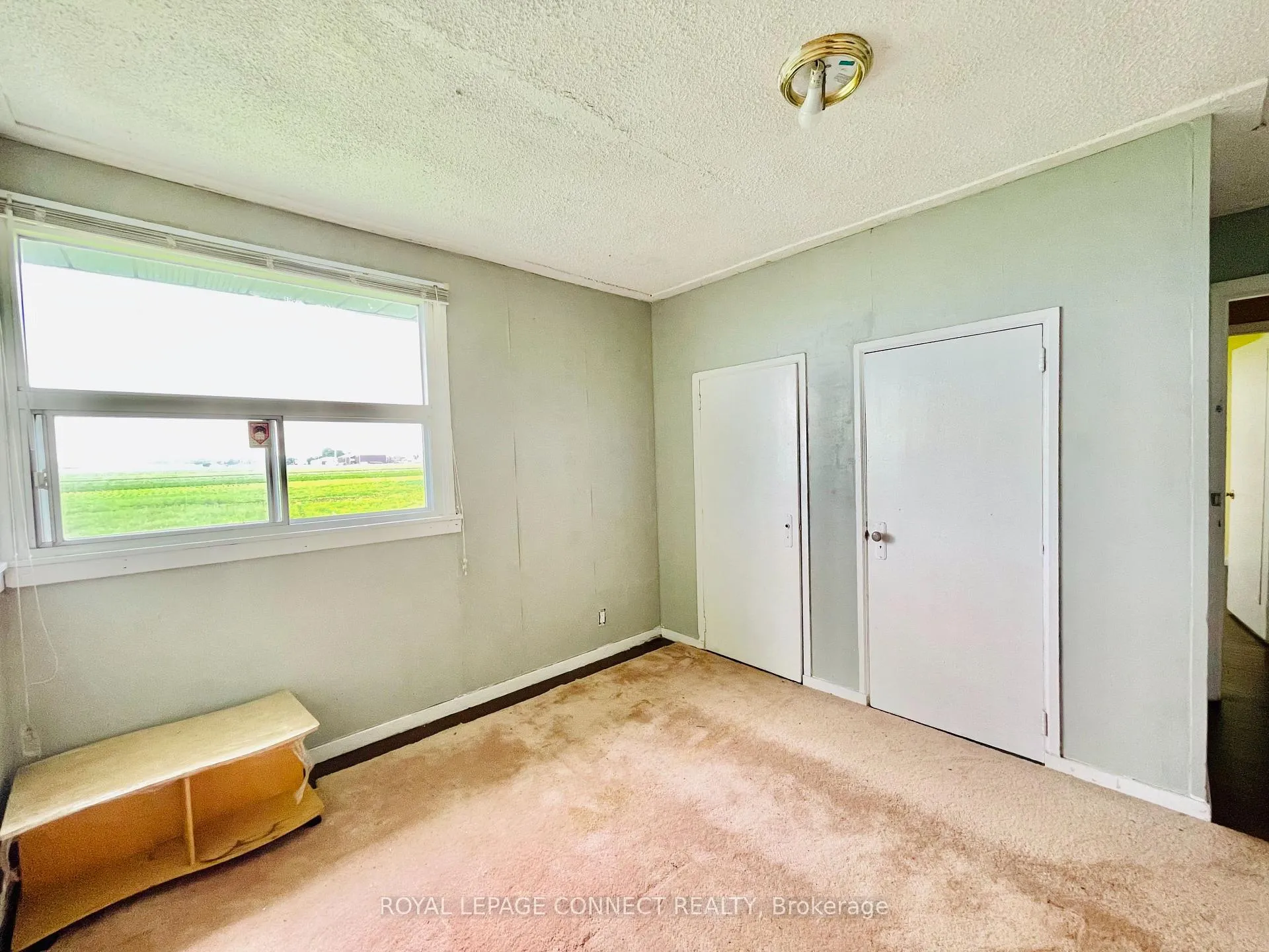 Photo 14 of Unit 3, 19470 Dufferin Street, King, Rural King — HOMEH