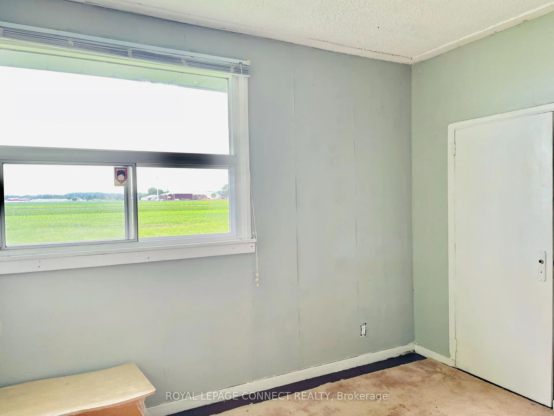 Photo 15 of Unit 3, 19470 Dufferin Street, King, Rural King — HOMEH