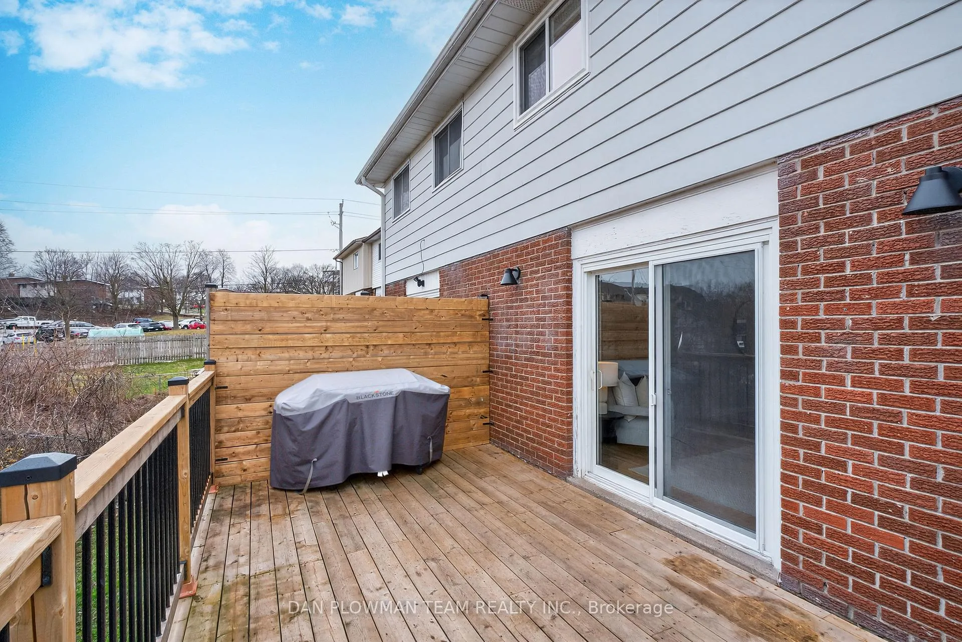 Photo 11 of 502 Sedan Crescent, Oshawa, Central — HOMEH