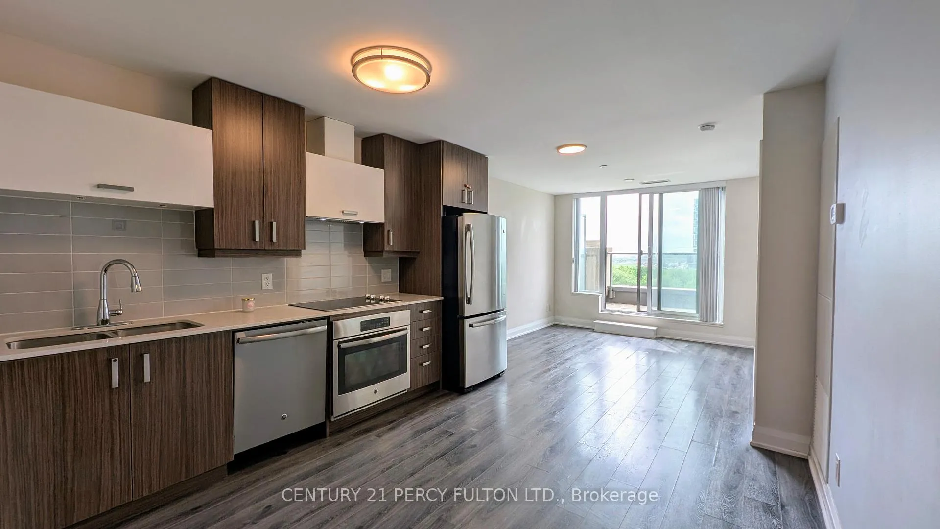 Photo 1 of Unit 917, 18 Uptown Drive, Markham, Unionville — HOMEH