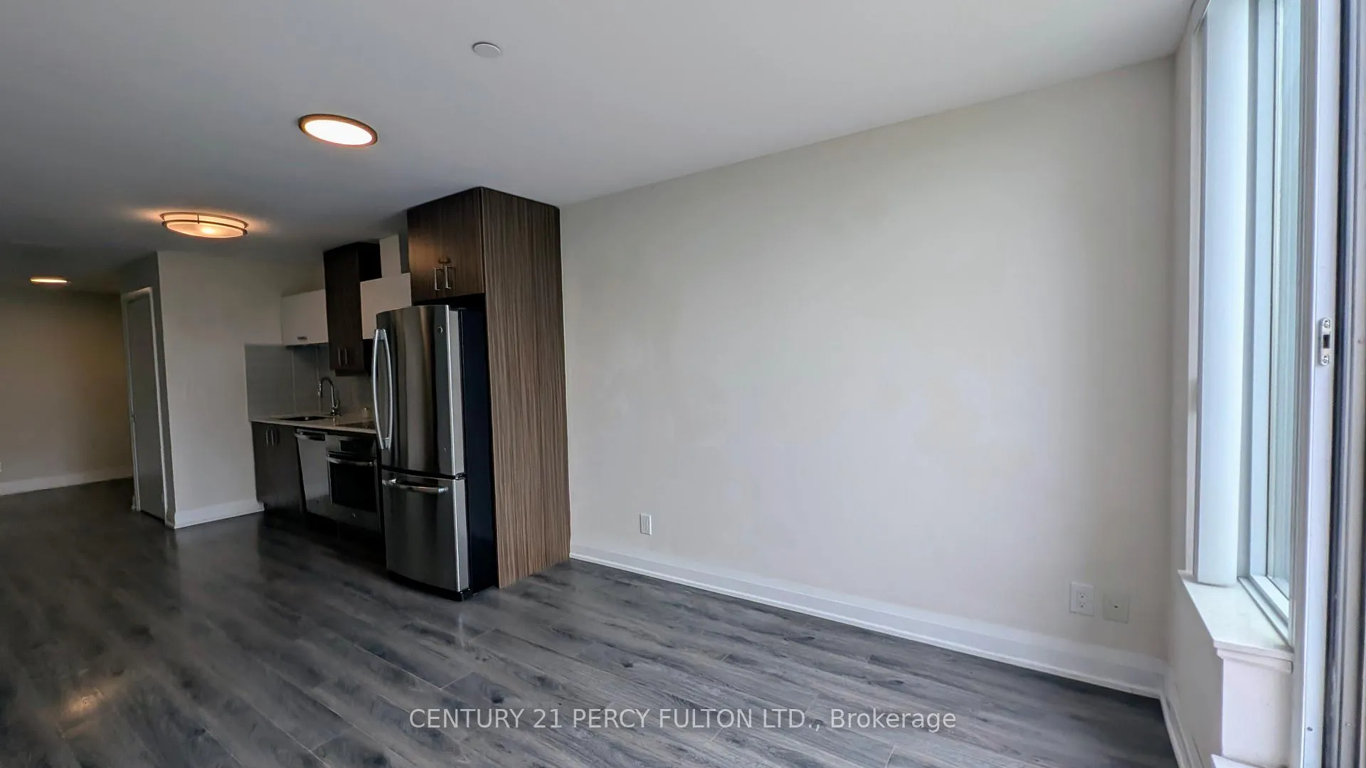 Photo 4 of Unit 917, 18 Uptown Drive, Markham, Unionville — HOMEH