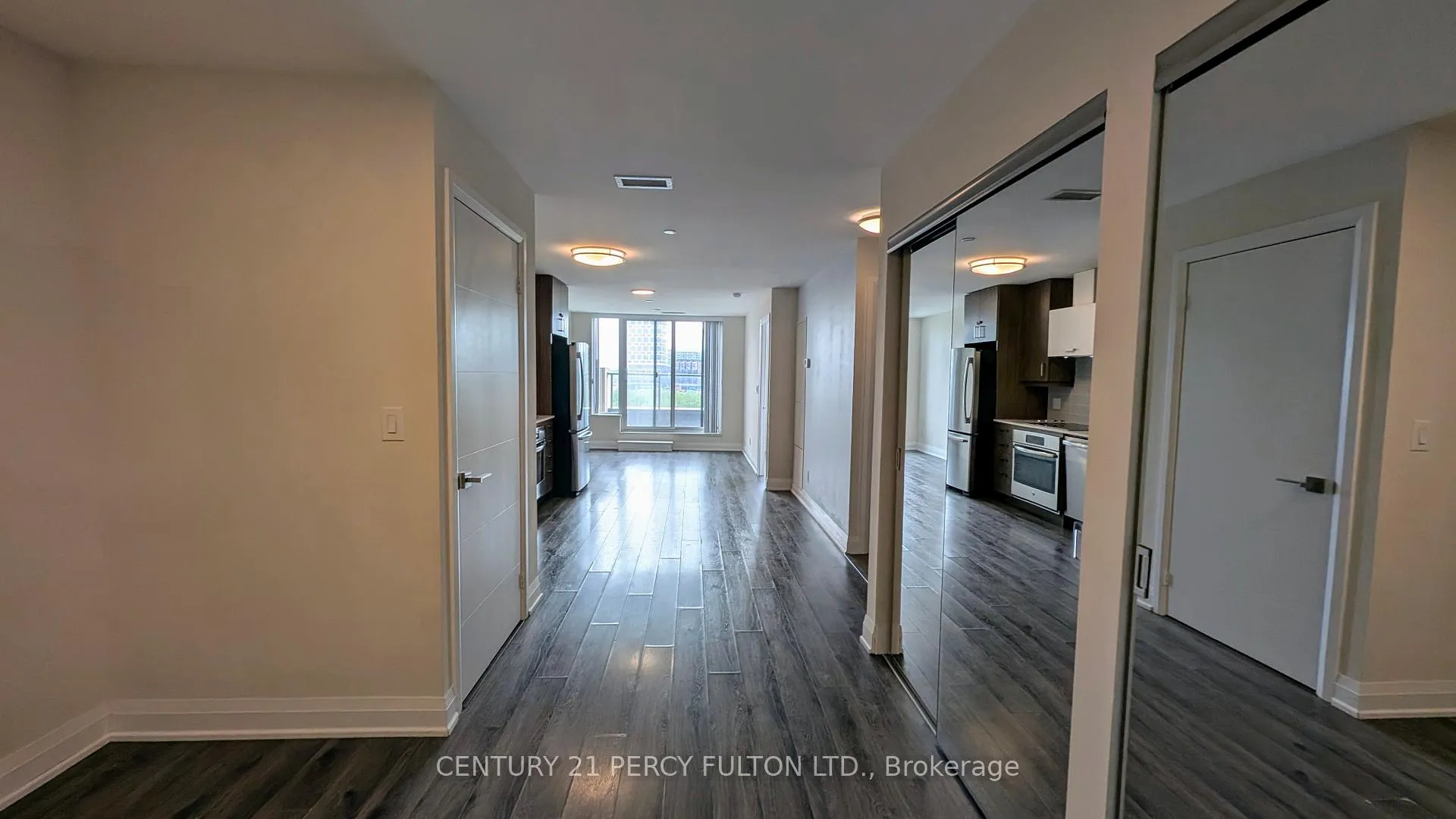 Photo 10 of Unit 917, 18 Uptown Drive, Markham, Unionville — HOMEH