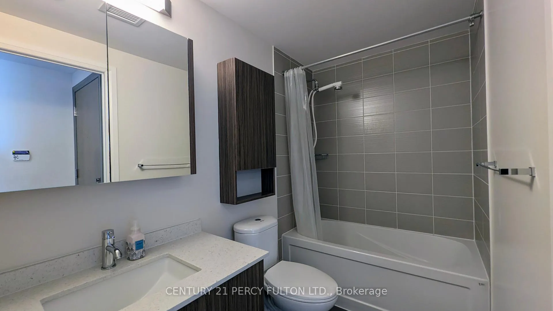 Photo 14 of Unit 917, 18 Uptown Drive, Markham, Unionville — HOMEH