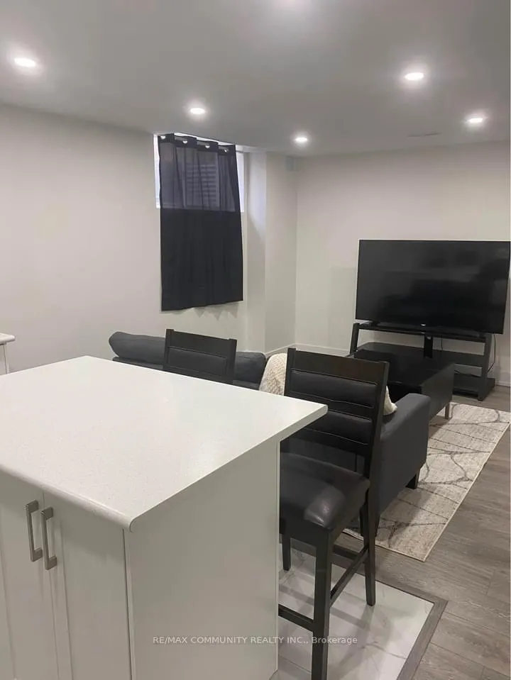 Photo 6 of Unit Lower Level, 2409 Dress Circle Crescent, Oshawa, Windfields — HOMEH