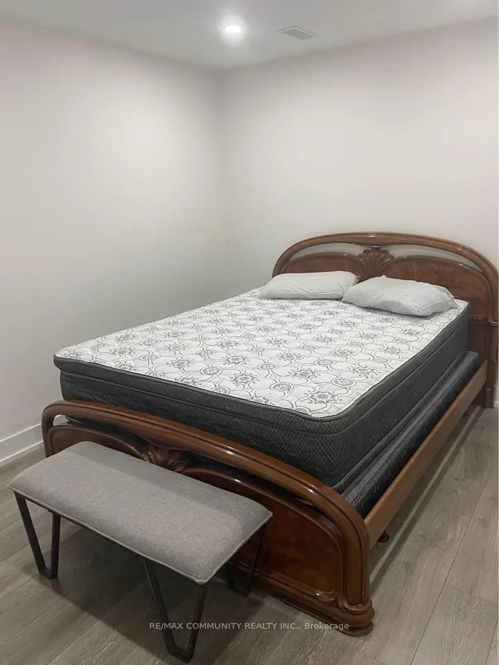 Photo 10 of Unit Lower Level, 2409 Dress Circle Crescent, Oshawa, Windfields — HOMEH