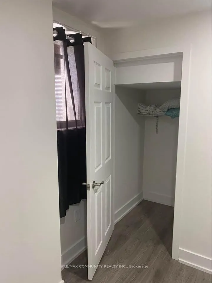 Photo 12 of Unit Lower Level, 2409 Dress Circle Crescent, Oshawa, Windfields — HOMEH