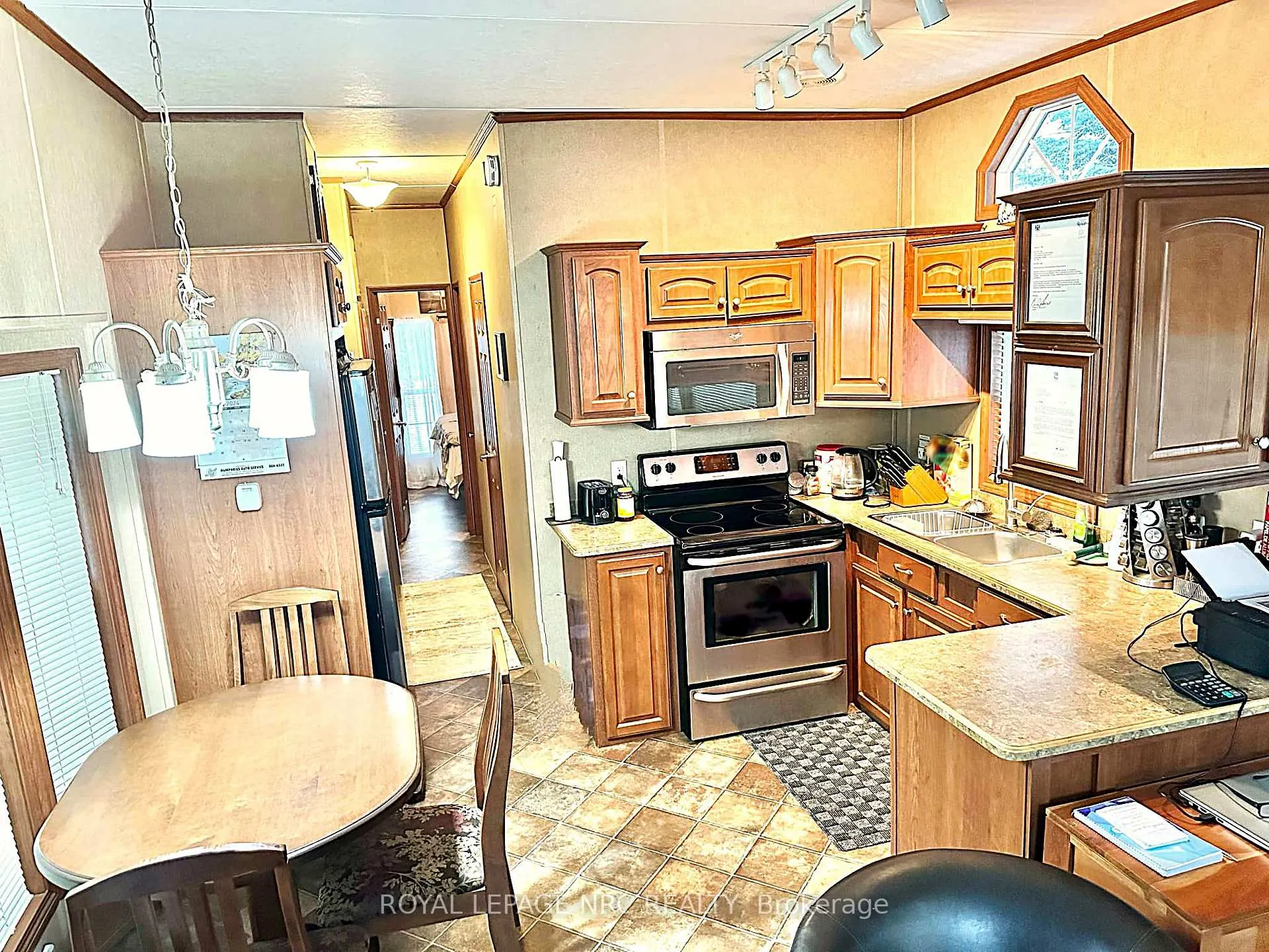 Photo 9 of Unit 259, 580 Beaver Creek Road, Waterloo — HOMEH