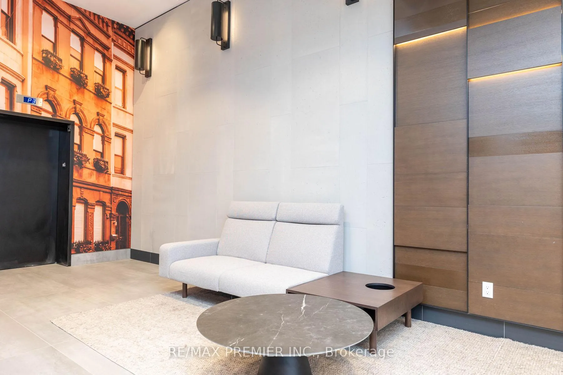 Photo 2 of Unit 912C, 38 Simcoe Promenade Circle, Markham, Unionville — HOMEH