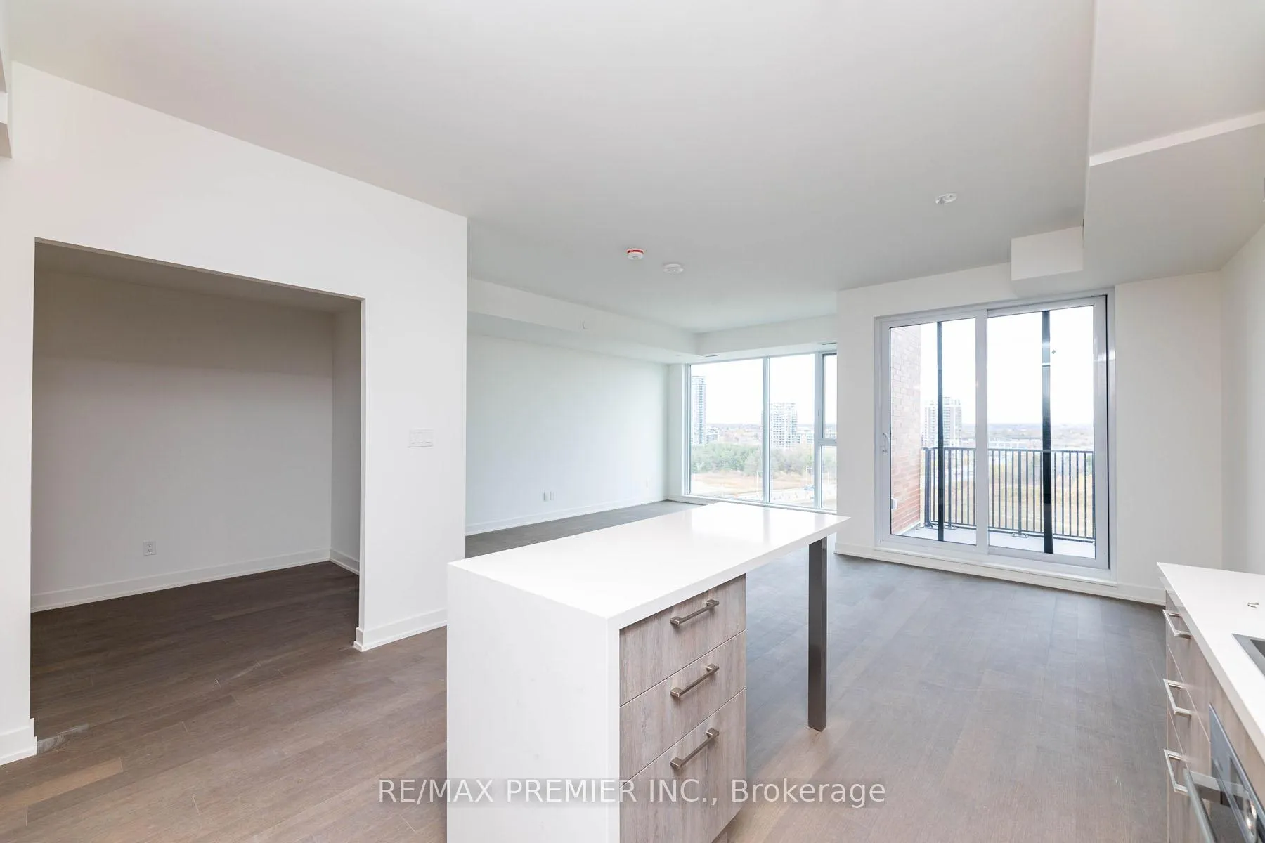 Photo 12 of Unit 912C, 38 Simcoe Promenade Circle, Markham, Unionville — HOMEH
