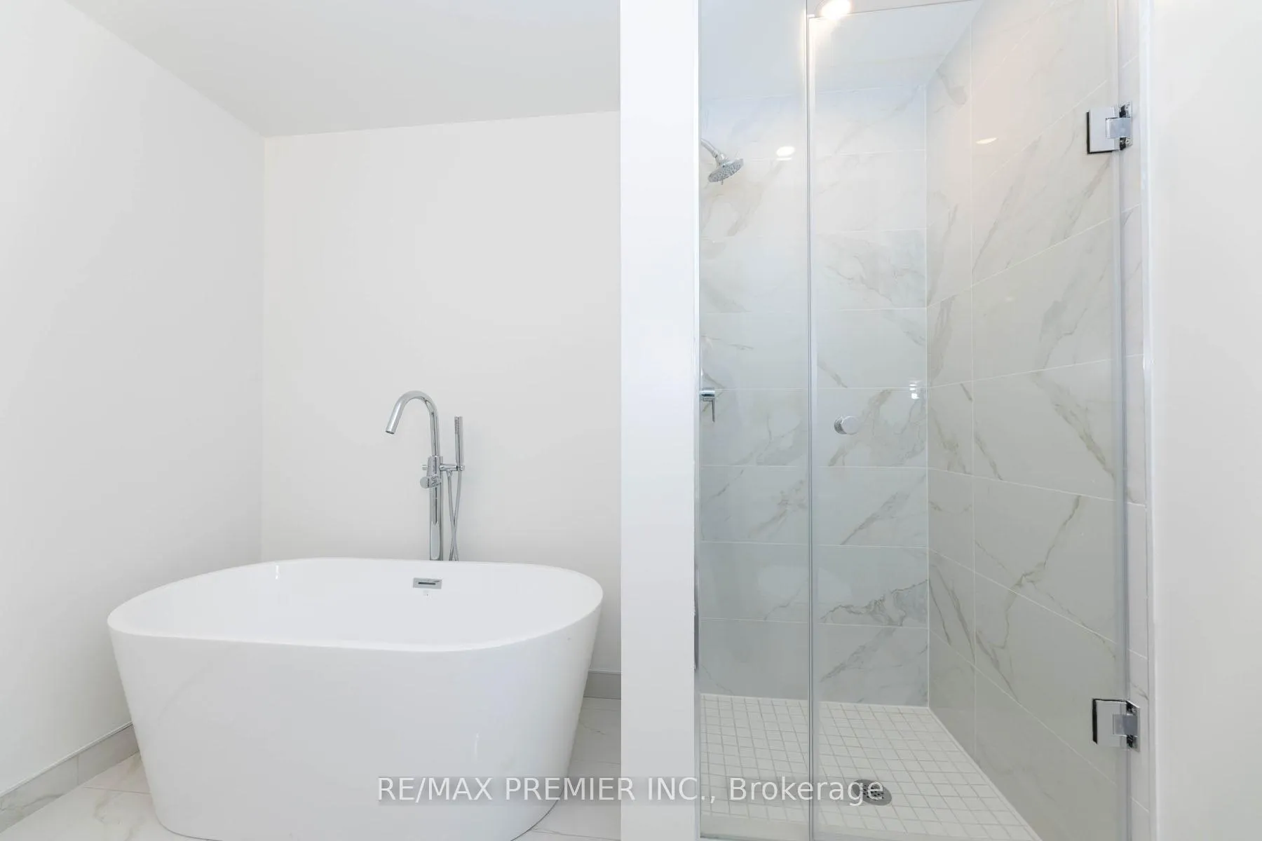 Photo 41 of Unit 912C, 38 Simcoe Promenade Circle, Markham, Unionville — HOMEH