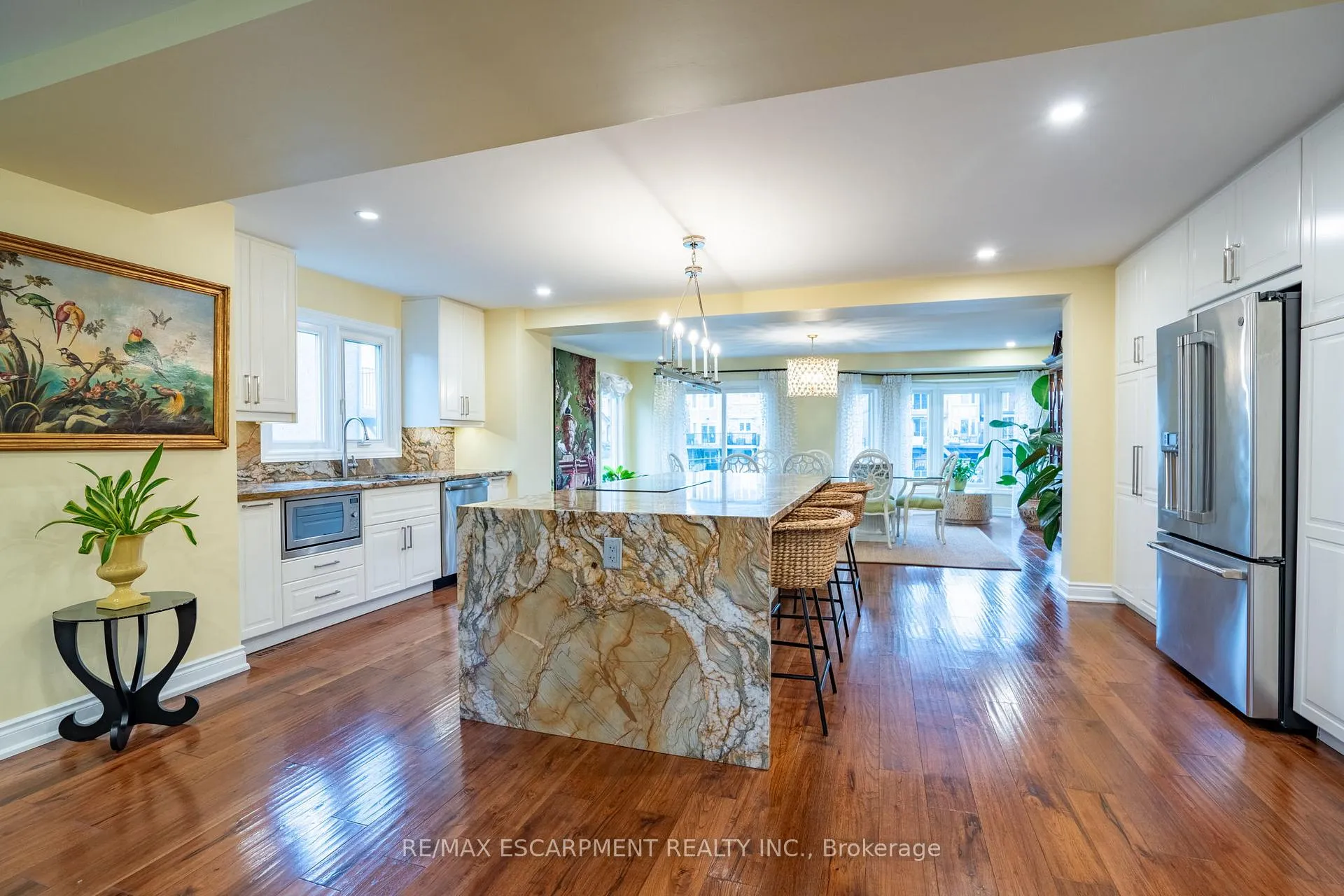 Photo 12 of 91 Edgewater Drive, Hamilton, Stoney Creek — HOMEH