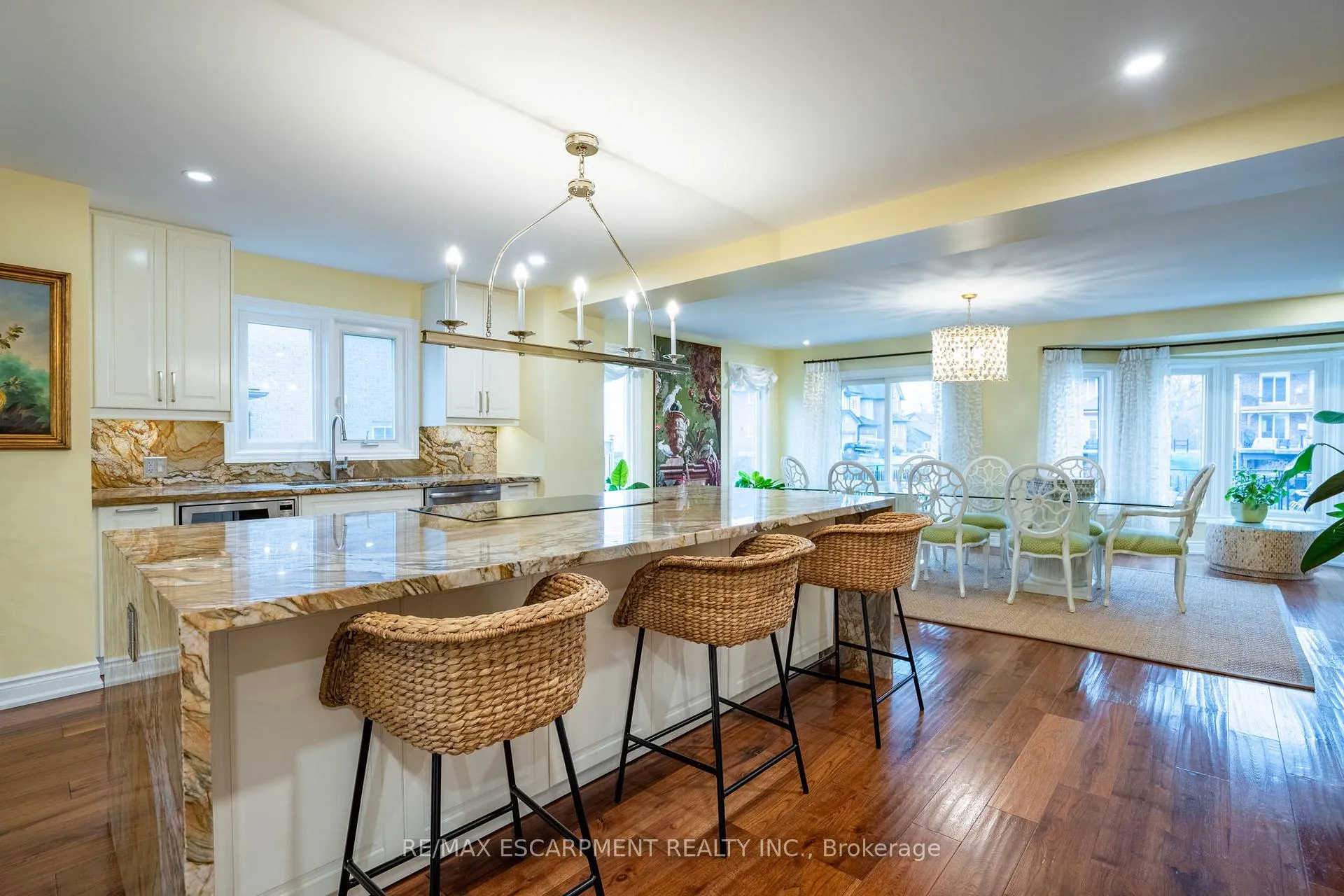Photo 13 of 91 Edgewater Drive, Hamilton, Stoney Creek — HOMEH