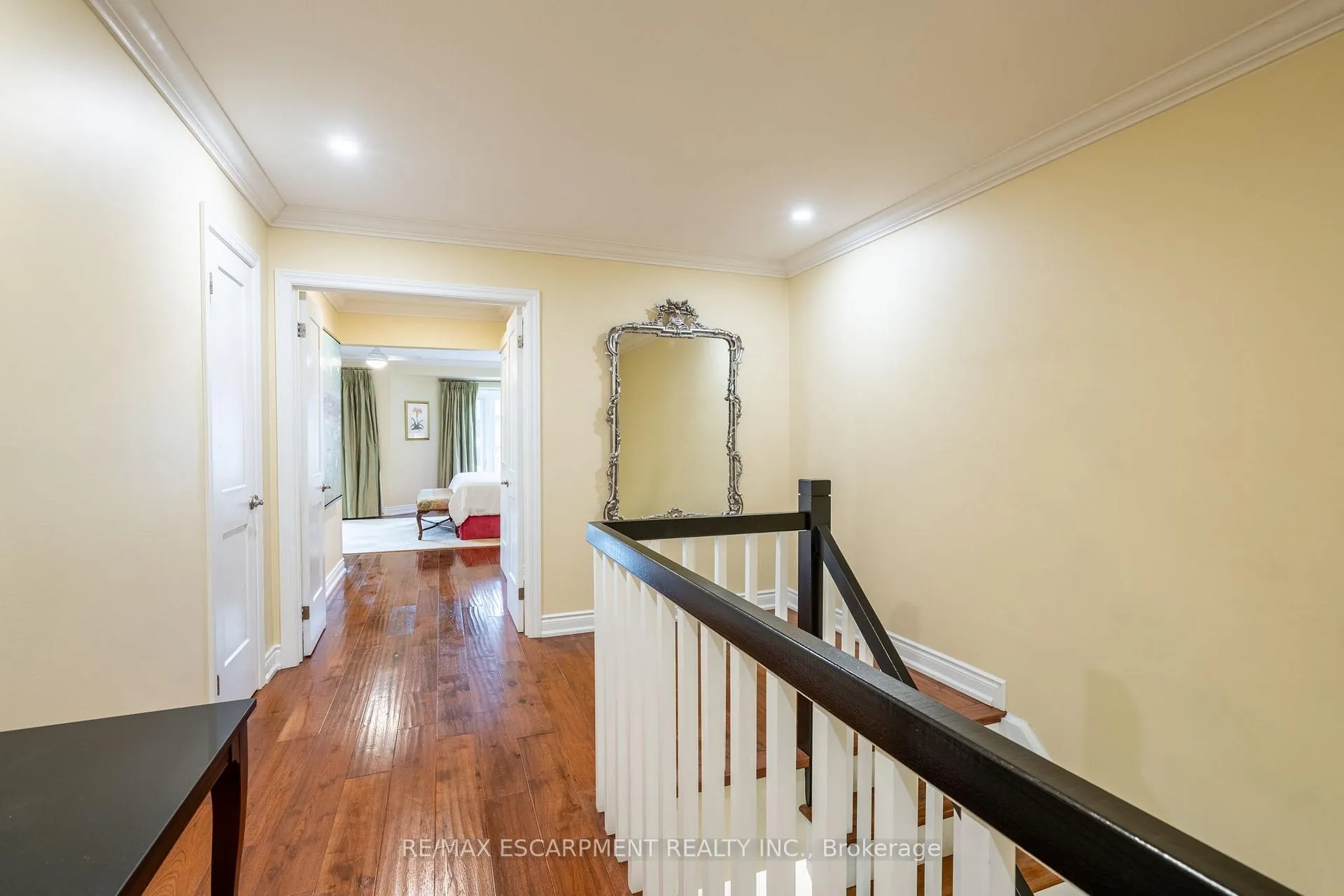 Photo 24 of 91 Edgewater Drive, Hamilton, Stoney Creek — HOMEH
