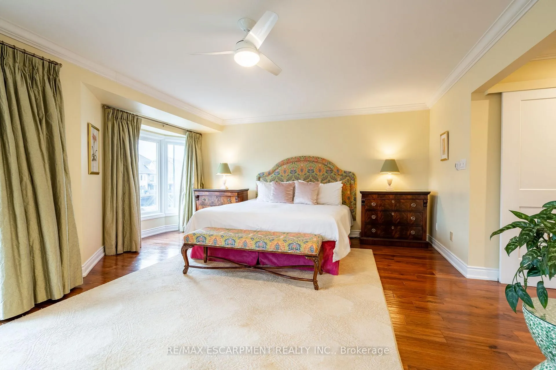 Photo 26 of 91 Edgewater Drive, Hamilton, Stoney Creek — HOMEH