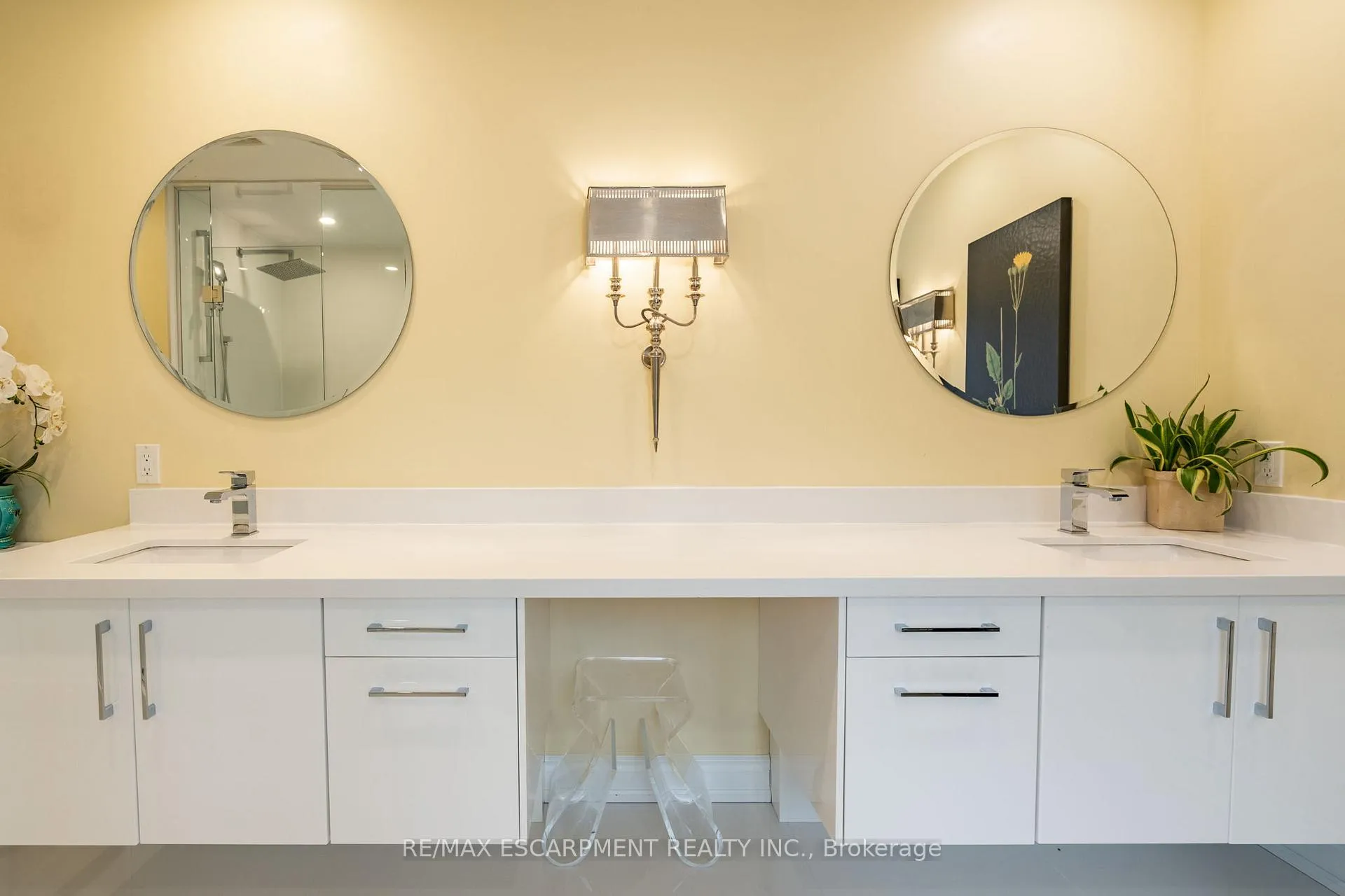 Photo 32 of 91 Edgewater Drive, Hamilton, Stoney Creek — HOMEH