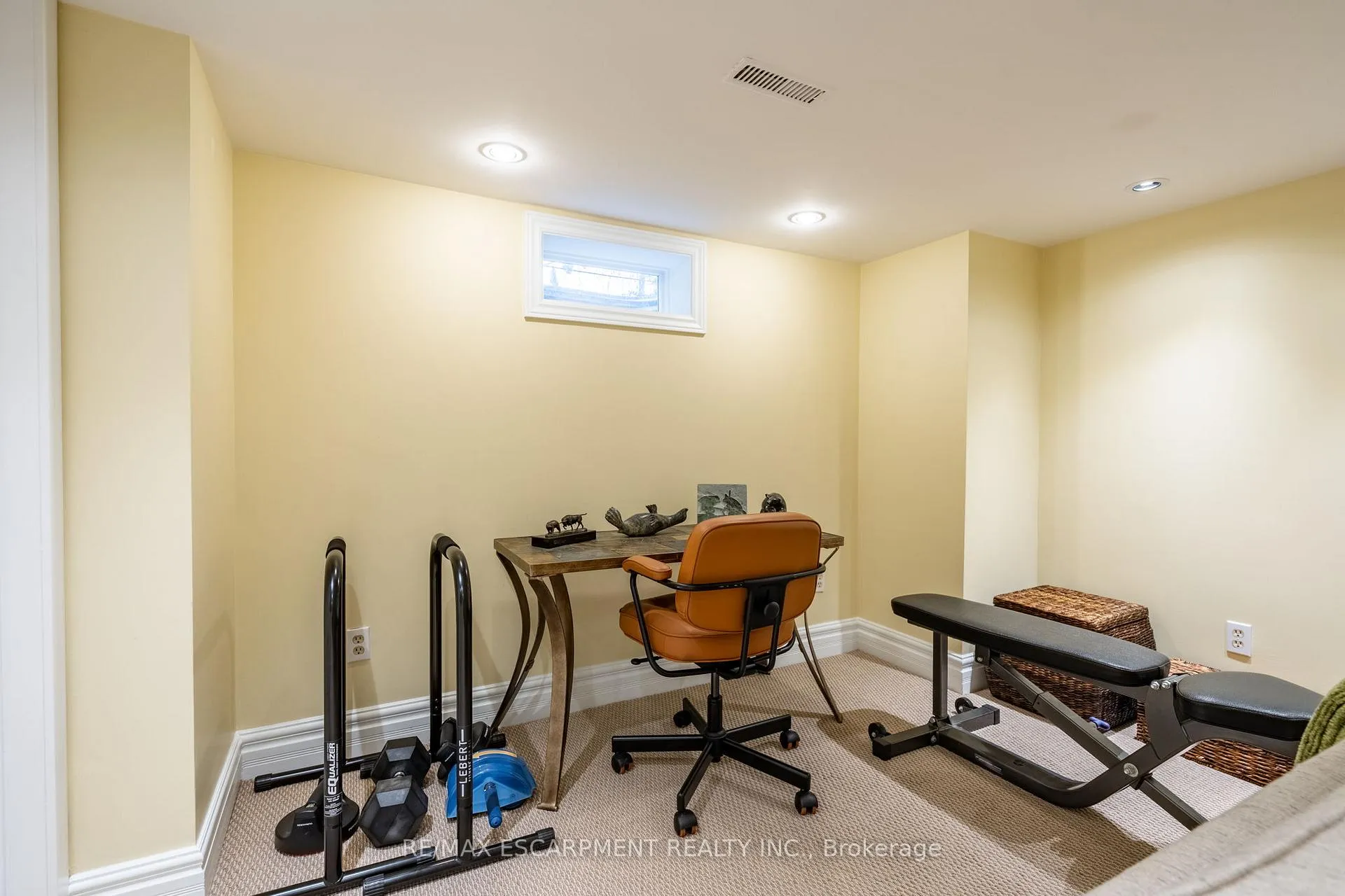 Photo 39 of 91 Edgewater Drive, Hamilton, Stoney Creek — HOMEH